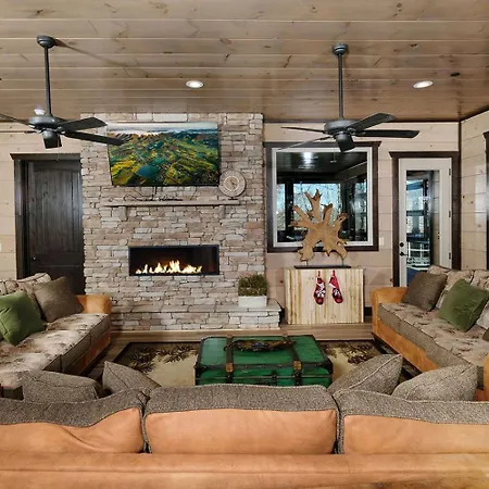 Villa Hibernation Retreat